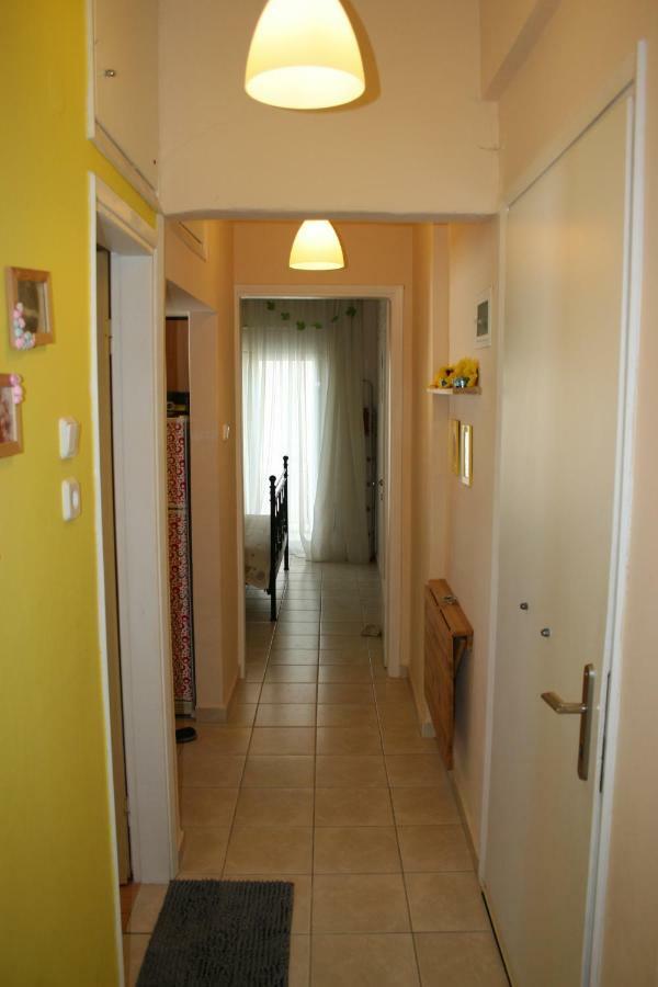 Cosy Apartment By The Sea Metamorfosi  Bagian luar foto