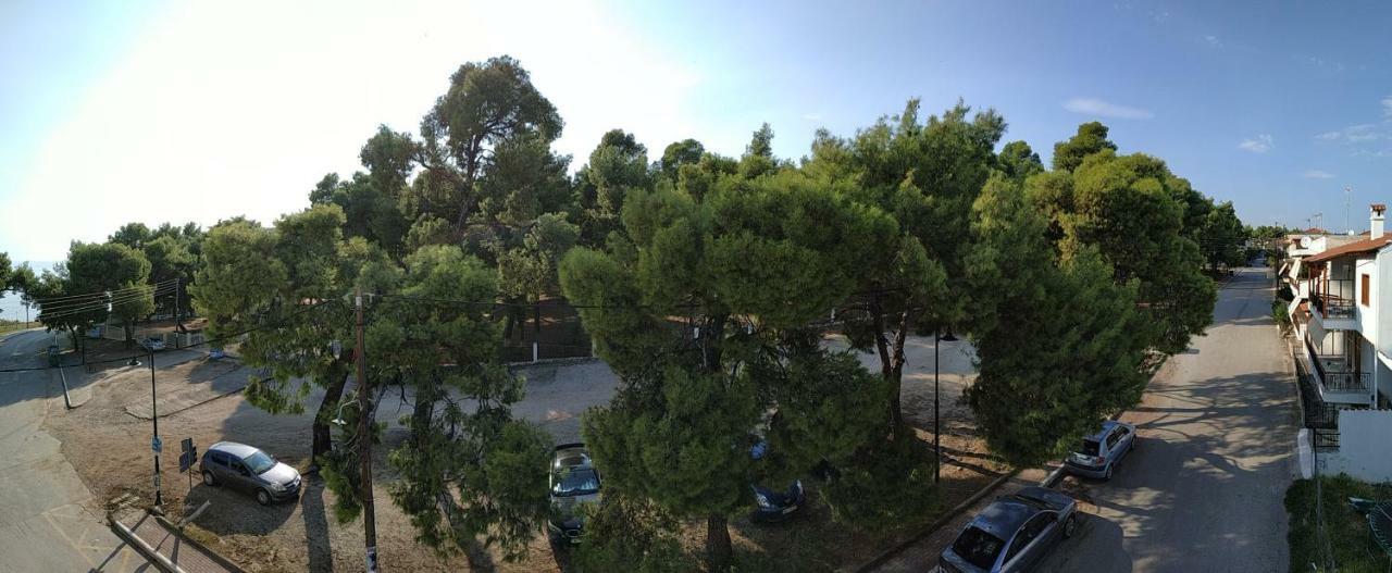 Cosy Apartment By The Sea Metamorfosi  Bagian luar foto