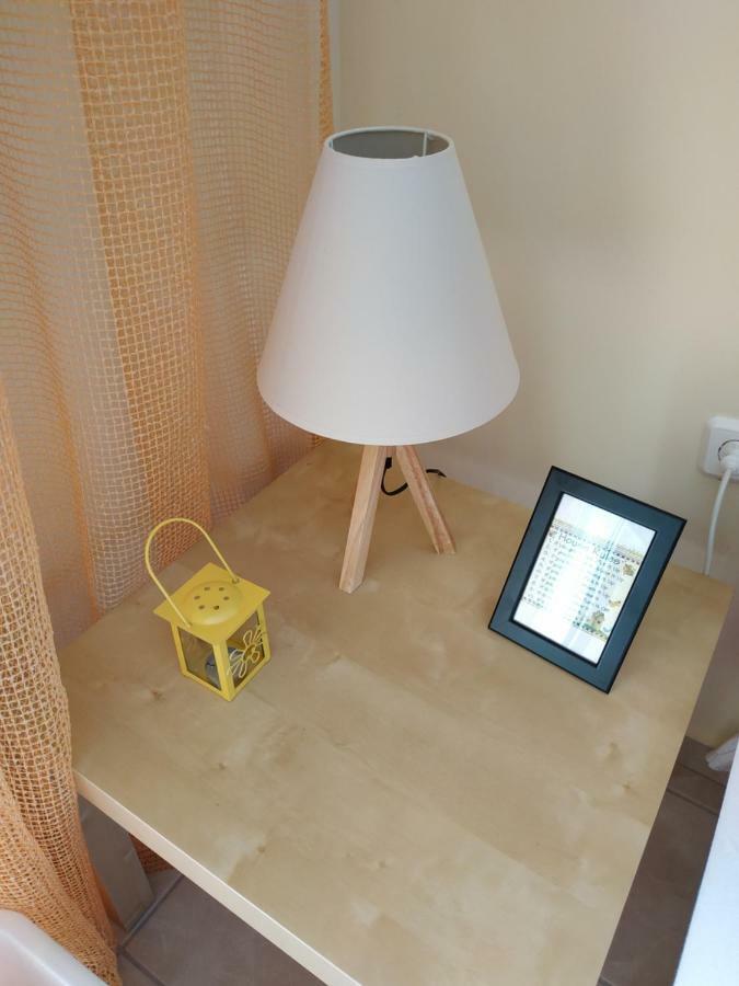 Cosy Apartment By The Sea Metamorfosi  Bagian luar foto